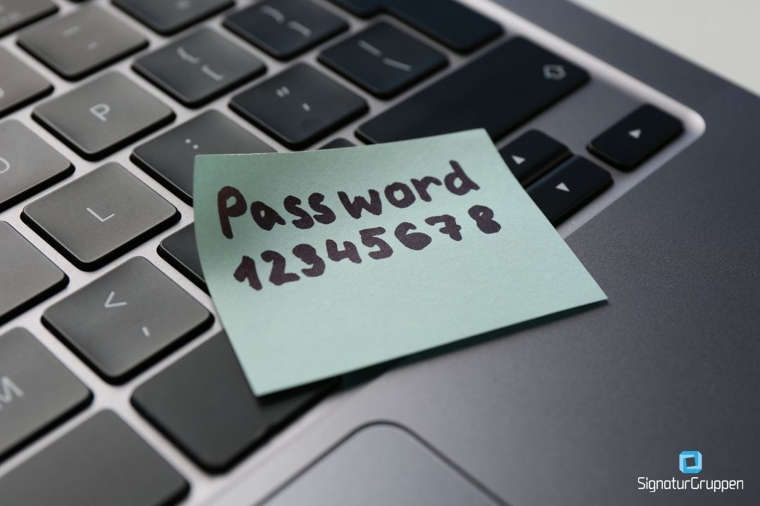 pc med password på post-it