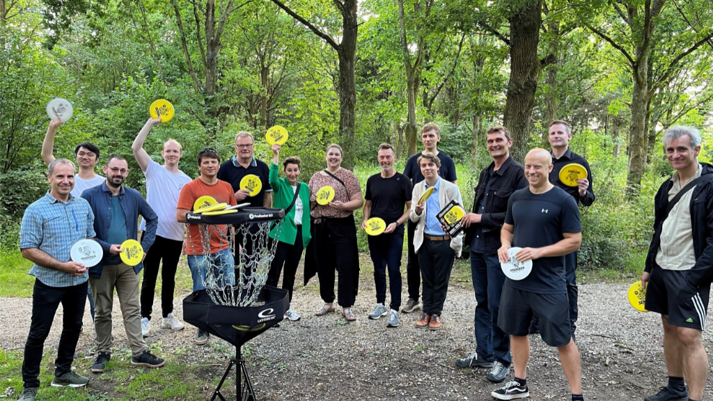 Gruppebillede-disc-golf.png